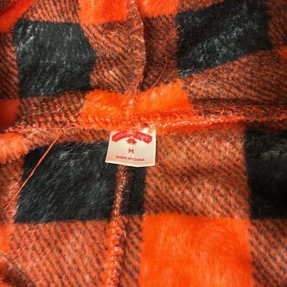 Holiday Time Red & Black Onesie Buffalo Plaid One Piece Pajamas - size M - Picture 3 of 11